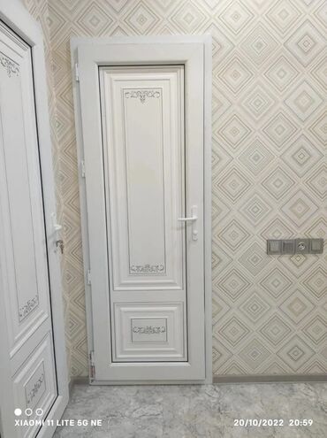 Plastik qapılar: Yeni Plastik qapı Zamok və çərçivə ilə, Zəmanətli, Pulsuz quraşdırma, Pulsuz çatdırılma — 18