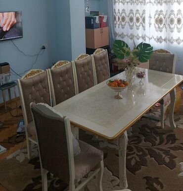 Təkərlər: ❗ endirim ❗Masa dəsti 6 stulla az işlənib280₼. Ünvan Yasamal. Milli