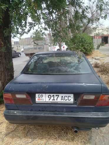 продаём mamaroo: Nissan Primera: 1991 г., 2 л, Механика, Бензин, Хэтчбэк