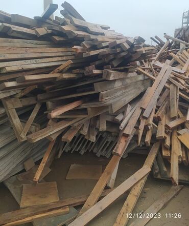 Çornıy pol: Çornıy pol — 14