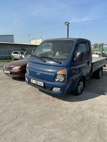 чехол тент на машину: Легкий грузовик, Hyundai, Стандарт, 2 т, Б/у