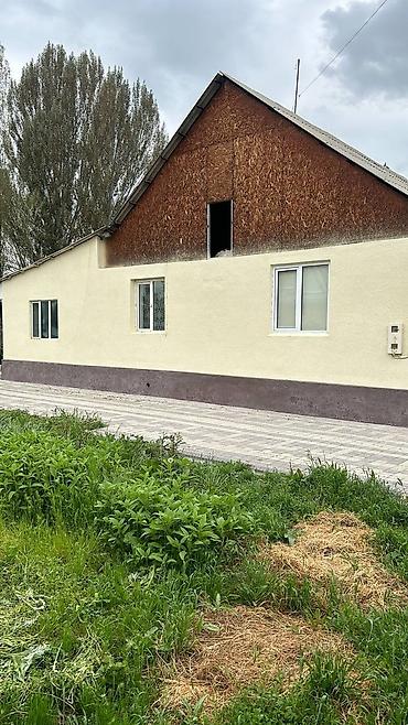 Срочно продается дом в Ново-Покровке Площадь участка 6 соток, 6 комнат — 8