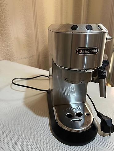 sud cəkən: De’Longhi Dedica Style espresso və kapuçino aparatının tam komplekti — 2