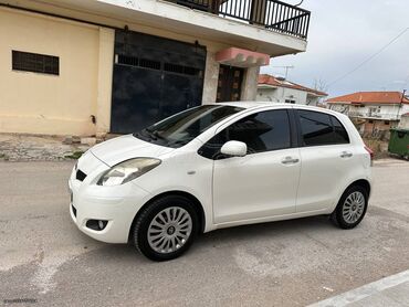 Toyota: Toyota Yaris: 1.4 l. | 2011 έ. Χάτσμπακ — 2