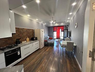 Продажа квартир: 3 комнаты, 87 м² — 18