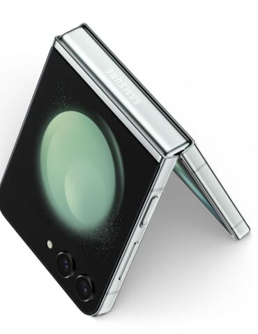 раскладушка телефоны: Samsung Galaxy Z Flip 5, түсү - Боз