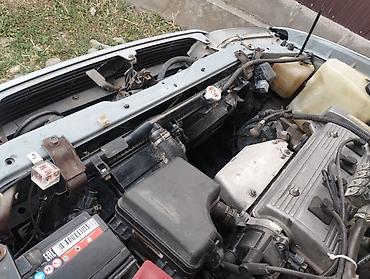 тралейбус матор: Toyota Carina: 1995 г., 1.6 л, Механика, Газ, Седан — 3