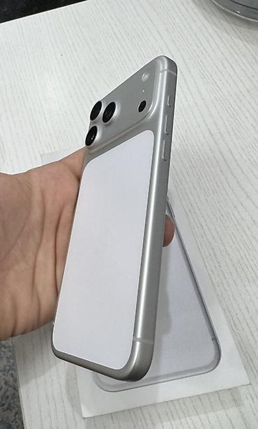 iphon 7s: IPhone 17 Pro Max, 512 GB, Gümüşü — 2
