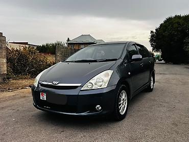 Toyota WISH: 2003 г., 1.8 л, Автомат, Бензин, Универсал