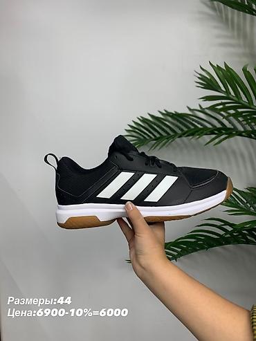 Мужская обувь: Кроссовки Adidas — несколько моделей для спорта и активного отдыха — 1