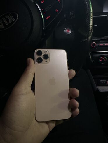 Apple iPhone: IPhone 11 Pro, Б/у, 64 ГБ, Rose Gold, Наушники, Зарядное устройство, Защитное стекло, 81 %