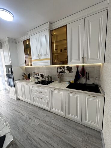 Продажа квартир: 3 комнаты, 65 м² — 2