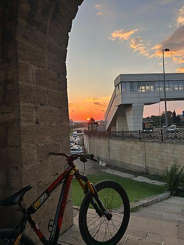 velosiped 26 type 1: Vesepet satılır AKSPORT 350m broplemi yoxdu İphone ile barterde olunur — 3