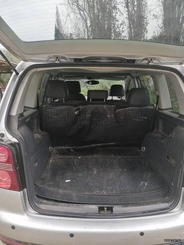 Volkswagen: Volkswagen Touran: 2 l. | 2008 έ. Χάτσμπακ — 6