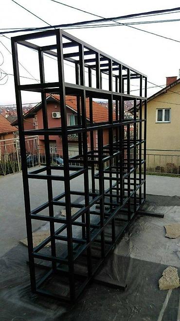 komode za predsoblja: IZRADA POLICA PO MERI PREGRADNI ZID MODEL SX11 | Izrada nameštaja po — 4
