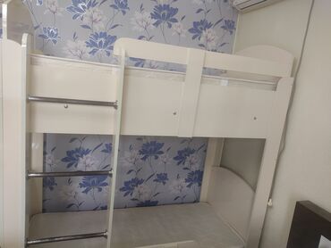Mobil telefonlar üçün digər aksesuarlar: Oğlan və qız üçün, Çarpayı, Matras ilə, MDF
