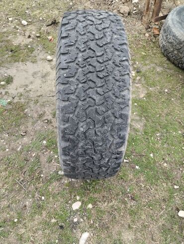 Təkərlər: Şin Yokohama 275 / 70 / R 16 — 3