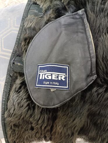 женские шубы турецкого производства: Firma Tiger “Style in Italy” qadın şubası - Model: uzun, A-kəsim;