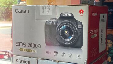 Fotokameralar: Canon EOS 2000D EF-S 18-55mm III Kit fotoaparatı - 24.1 MP APS-C