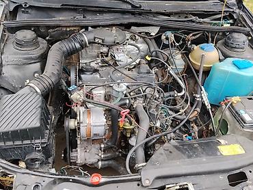 Транспорт: Volkswagen Passat: 1990 г., 1.8 л, Механика, Бензин, Седан — 6