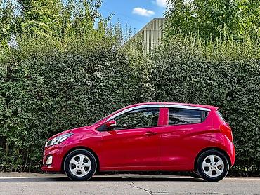 Продажа авто: Chevrolet Spark: 2018 г., 1 л, Автомат, Бензин, Хэтчбэк — 1