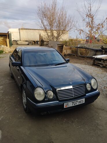 продаю связи с переездом: Mercedes-Benz E-Class: 1997 г., 3.2 л, Автомат, Бензин, Седан
