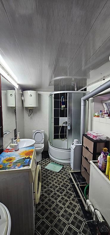 Продажа коттеджей и домов: Срочно!!!!!Продаётся дом в отличной локации, из 4х комнат и — 19