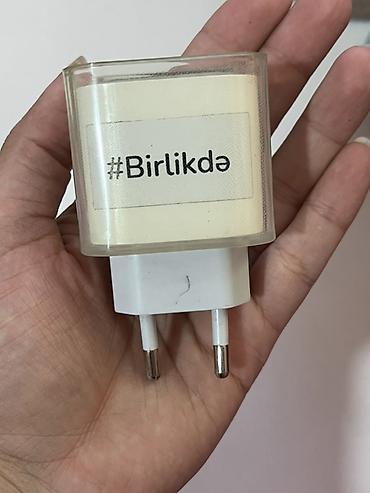 Мобильные телефоны и аксессуары: Evdə hamımızda iPhonedir, hər təzə aldıqca üstündə başlıq almışıq deyə — 2