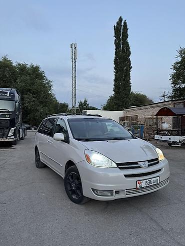 бус будка: Toyota Sienna: 2004 г., Автомат, Бензин, Минивэн — 1
