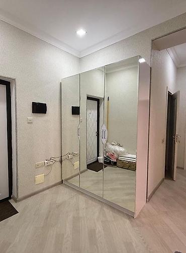 ikinci el dehliz dolabi: Dəhliz dolabı satılır 250₼. ölçü dəqiq deyil. Problemi yoxdur. Ünvan — 1