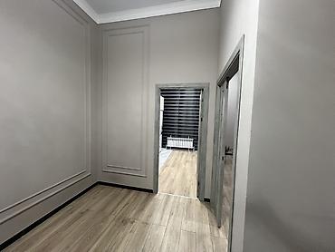 Продажа салонов красоты и кабинетов: Продаётся коммерческое помещение в мкр. Джал Отличная локация — рядом — 5