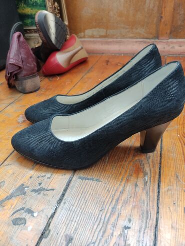 Туфли: Обувь из Европы, остались остатки размер 36-37 успейте приобрести по — 21