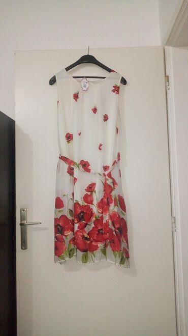 haljina xl: XL (EU 42), bоја - Bela, Na bretele