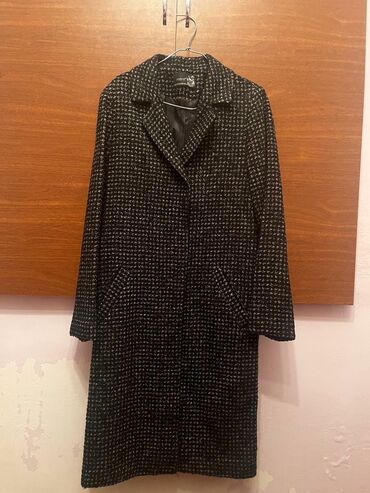 пальто женское: Пальто L (EU 40), цвет - Черный