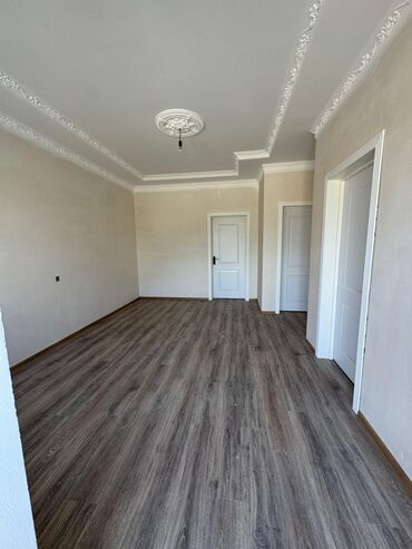 Həyət evləri və villaların satışı: Ramana qəs. 3 otaqlı, 100 kv. m, Yeni təmirli — 5