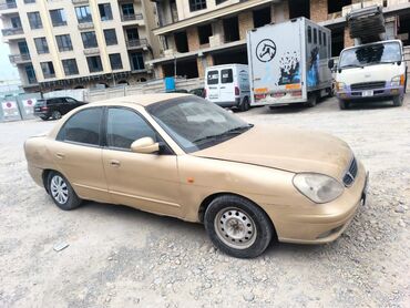 Daewoo: Daewoo Nubira: 2000 г., 1.5 л, Автомат, Бензин, Седан