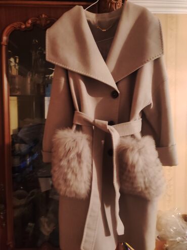 İnformatika: Palto, Louis Vuitton, XL (EU 42), rəng - Boz