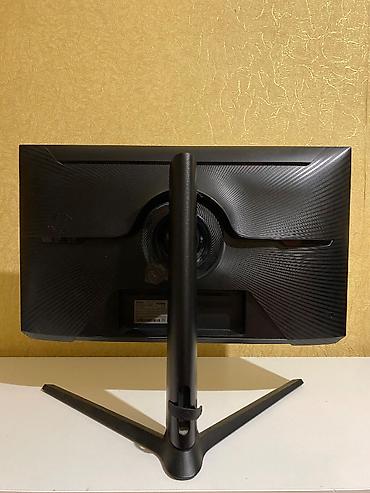 samsung oled: Monitor tezelikden mende olub,yeniden seçilmir,çox qeşeng monitordu,4k — 7
