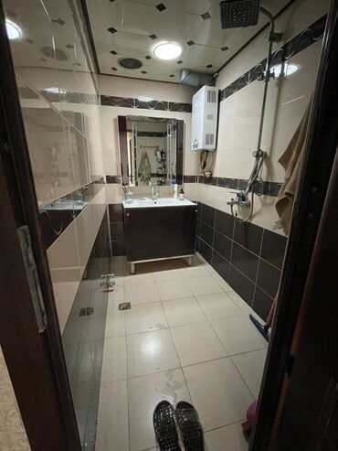 Köhnə tikili: Bakı, 3 otaqlı, Köhnə tikili, m. Xalqlar Dostluğu, 80 kv. m -da lalafo.az — 9 Köhnə tikili: Bakı, 3 otaqlı, Köhnə tikili, m. Xalqlar Dostluğu, 80 kv. m — 9