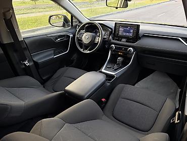 byd l: Toyota RAV4: 2020 г., 2.5 л, Автомат, Гибрид, Кроссовер — 9