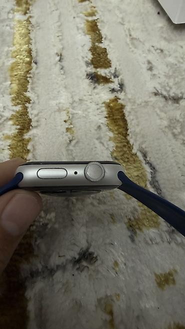 samsung a41: Apple Watch 5-го поколения
Акб-93 %
Память:32гб
Состояние отличное — 2
