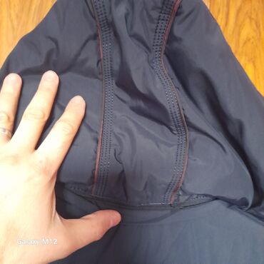 Пуховики и зимние куртки: Пуховик, Длинная модель, Стеганый, С капюшоном at lalafo.kg — 4 Пуховики и зимние куртки: Пуховик, Длинная модель, Стеганый, С капюшоном — 4