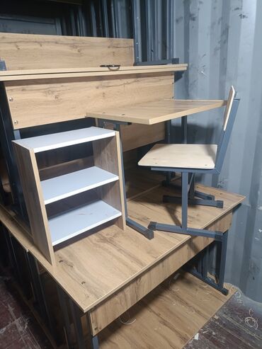 Парты: Парта стулья для школы университеты институты авто школы курсы садики — 4