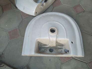 Çanaqlar, tülpanlar: Bacok,moyka hər biri 5 m.bacoklar qapaqsizdi.moykalarin prablemini — 8