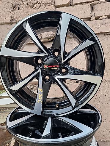 r17 nissan: Литые Диски R 14 Комплект, отверстий - 4, Б/у — 3