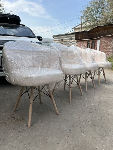 Другое оборудование для салонов красоты: Маникюрный стол Полки под лаки Лабораторный шкаф Шкаф под сухожар — 25