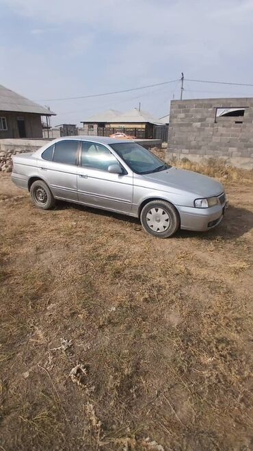 силиндор: Nissan Sunny: 2003 г., Газ, Седан