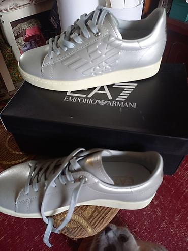 кеды armani: Кроссовки, 40, Emporio Armani, Новый, цвет - Серебристый, Платная доставка, Самовывоз — 2