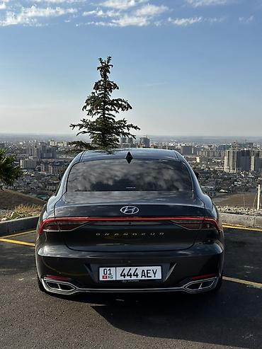 audi 4: Hyundai Grandeur: 2021 г., 2.4 л, Вариатор, Гибрид, Седан — 4