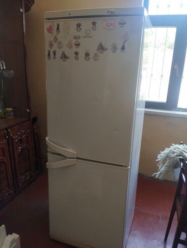 soyuducu indezit: 2 двери Indesit Холодильник Продажа, цвет - Белый